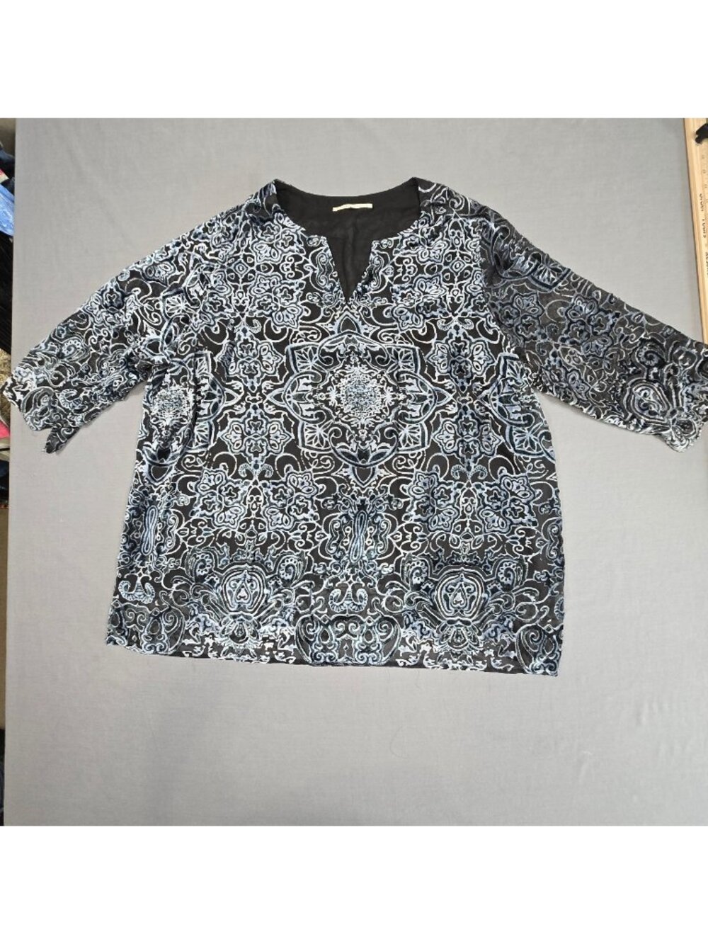 Violet + Claire 3X Black Blue Paisley Velvet Burnout Blouse 3/4 Sleeves